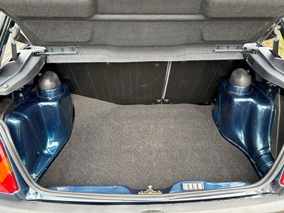 Lot 4 - 1995 Ford Fiesta Quartz
