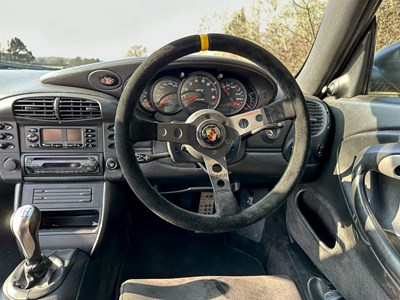 Lot 50 - 1999 Porsche 911 GT3