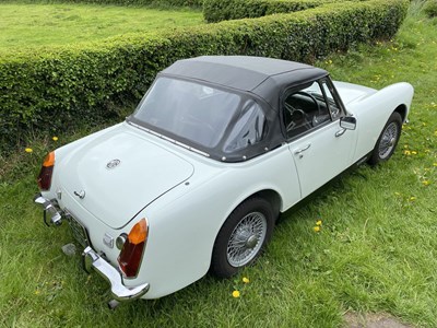 Lot 52 - 1972 MG Midget