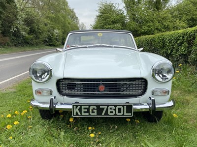 Lot 52 - 1972 MG Midget