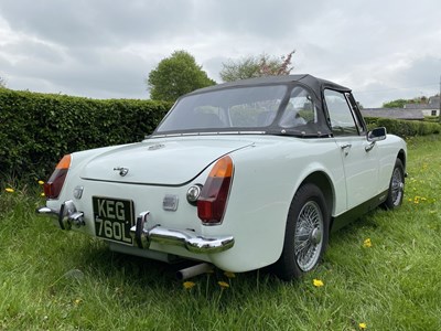 Lot 52 - 1972 MG Midget