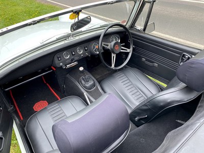 Lot 52 - 1972 MG Midget