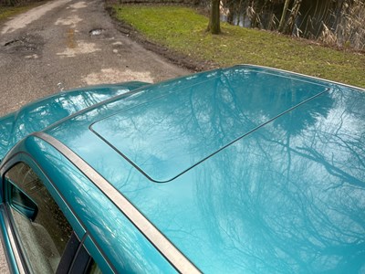 Lot 3 - 1997 Mercedes-Benz C180 Elegance