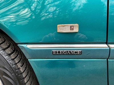 Lot 3 - 1997 Mercedes-Benz C180 Elegance