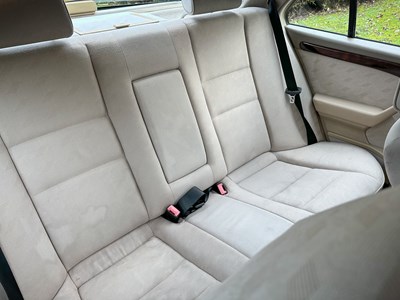 Lot 3 - 1997 Mercedes-Benz C180 Elegance