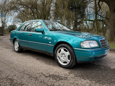 Lot 3 - 1997 Mercedes-Benz C180 Elegance