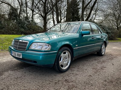 Lot 3 - 1997 Mercedes-Benz C180 Elegance