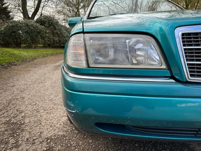 Lot 3 - 1997 Mercedes-Benz C180 Elegance