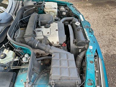 Lot 3 - 1997 Mercedes-Benz C180 Elegance
