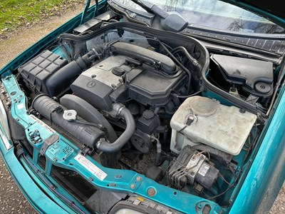 Lot 3 - 1997 Mercedes-Benz C180 Elegance