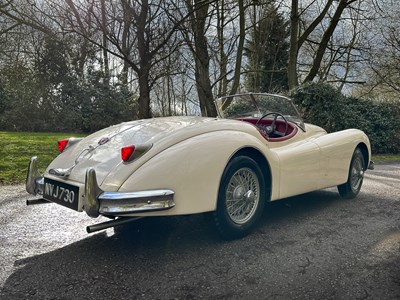 Lot 59 - 1956 Jaguar XK140 SE Roadster