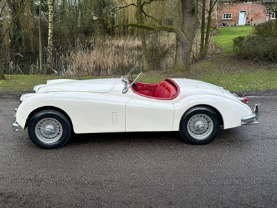 Lot 59 - 1956 Jaguar XK140 SE Roadster