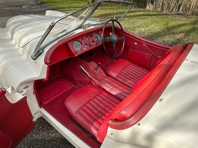Lot 59 - 1956 Jaguar XK140 SE Roadster