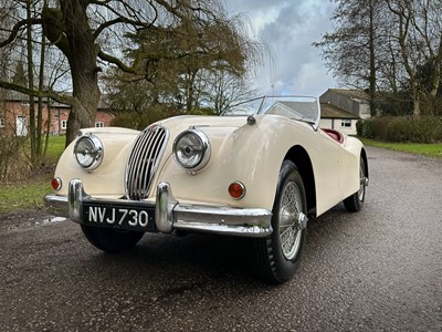 Lot 59 - 1956 Jaguar XK140 SE Roadster