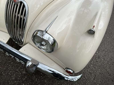 Lot 59 - 1956 Jaguar XK140 SE Roadster