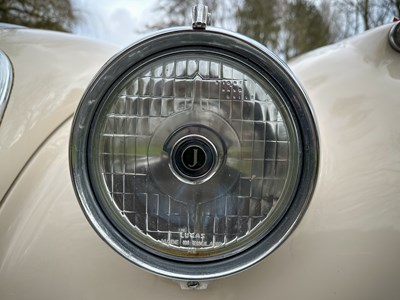 Lot 59 - 1956 Jaguar XK140 SE Roadster