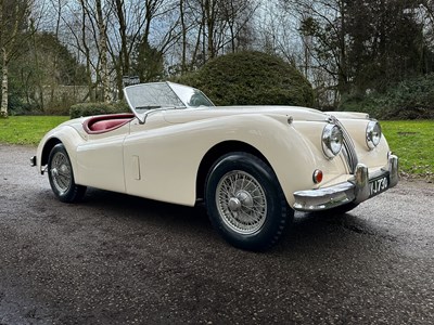 Lot 59 - 1956 Jaguar XK140 SE Roadster