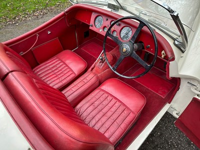 Lot 59 - 1956 Jaguar XK140 SE Roadster