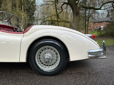 Lot 59 - 1956 Jaguar XK140 SE Roadster