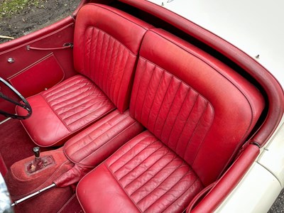 Lot 59 - 1956 Jaguar XK140 SE Roadster