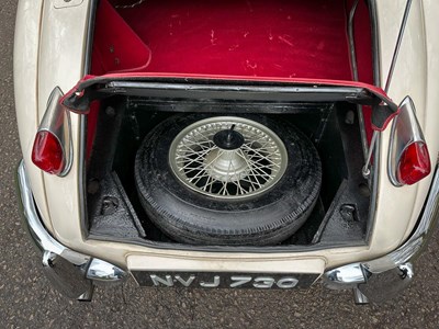 Lot 59 - 1956 Jaguar XK140 SE Roadster