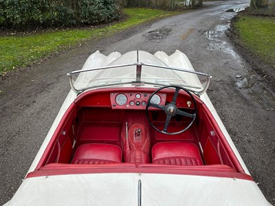 Lot 59 - 1956 Jaguar XK140 SE Roadster