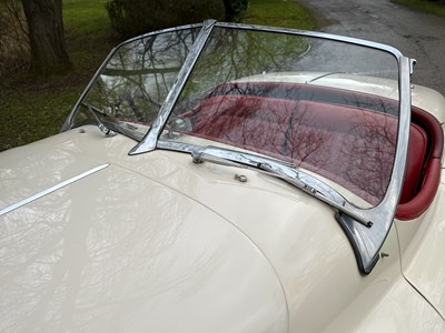 Lot 59 - 1956 Jaguar XK140 SE Roadster