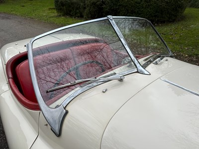Lot 59 - 1956 Jaguar XK140 SE Roadster