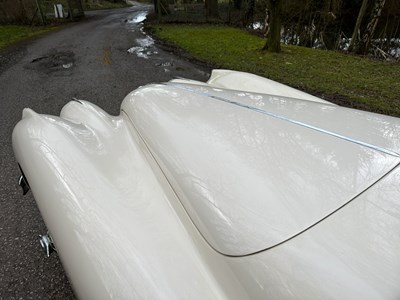 Lot 59 - 1956 Jaguar XK140 SE Roadster