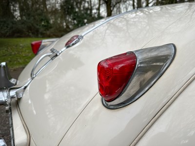 Lot 59 - 1956 Jaguar XK140 SE Roadster