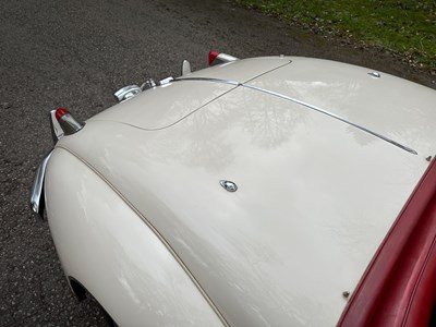 Lot 59 - 1956 Jaguar XK140 SE Roadster