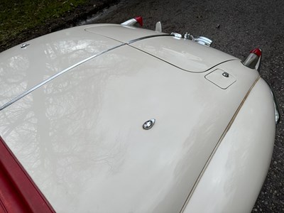 Lot 59 - 1956 Jaguar XK140 SE Roadster
