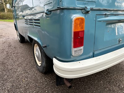 Lot 61 - 1973 Volkswagen T2 Pickup