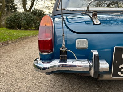 Lot 64 - 1973 MG Midget