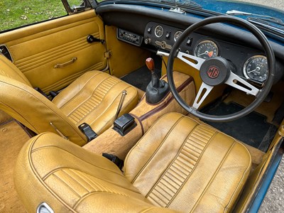 Lot 64 - 1973 MG Midget