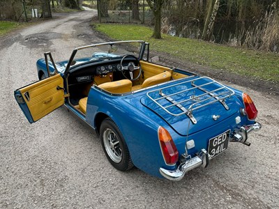 Lot 64 - 1973 MG Midget