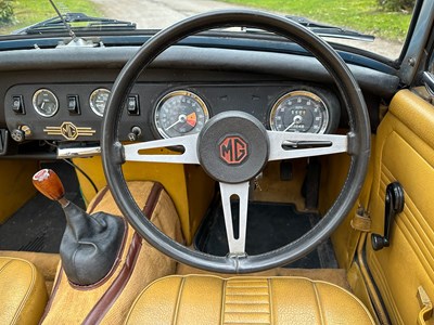 Lot 64 - 1973 MG Midget