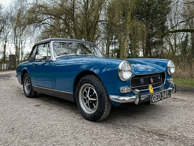 Lot 64 - 1973 MG Midget