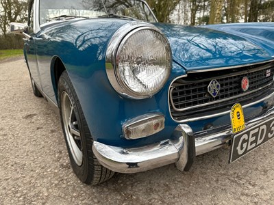 Lot 64 - 1973 MG Midget
