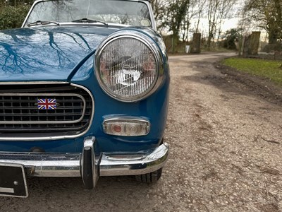 Lot 64 - 1973 MG Midget