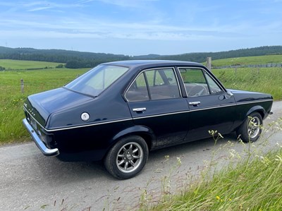 Lot 65 - 1975 Ford Escort 1600 GL