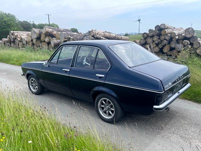 Lot 65 - 1975 Ford Escort 1600 GL