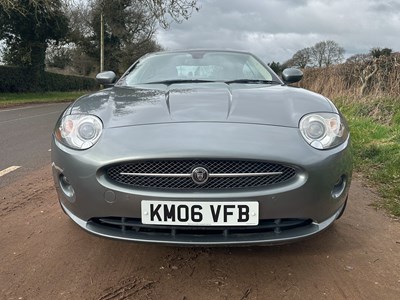Lot 54 - 2006 Jaguar XK Coupe 4.2