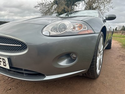 Lot 54 - 2006 Jaguar XK Coupe 4.2