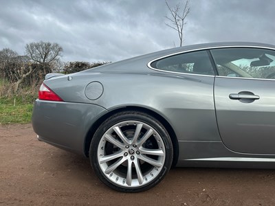 Lot 54 - 2006 Jaguar XK Coupe 4.2