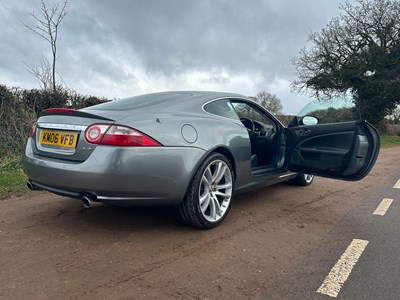 Lot 54 - 2006 Jaguar XK Coupe 4.2
