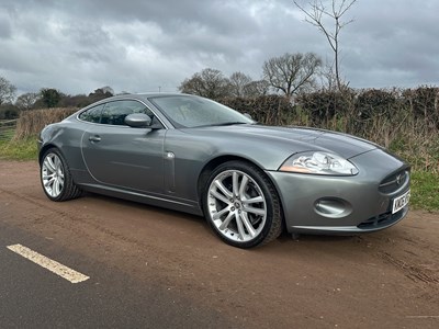 Lot 54 - 2006 Jaguar XK Coupe 4.2