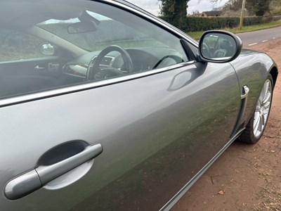 Lot 54 - 2006 Jaguar XK Coupe 4.2