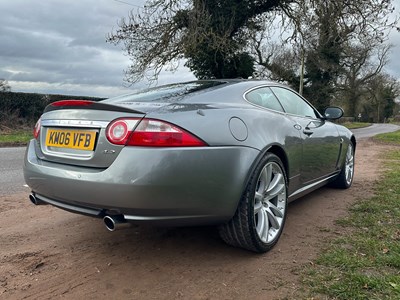 Lot 54 - 2006 Jaguar XK Coupe 4.2