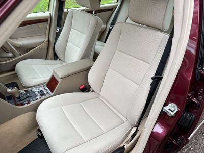 Lot 31 - 1997 Mercedes-Benz C200 Elegance